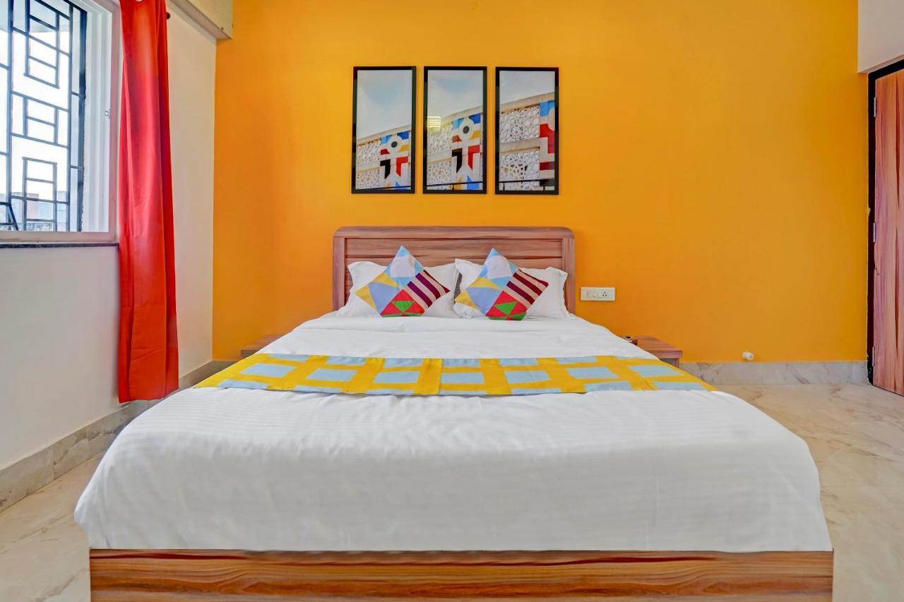 Oyo 79233 Hotel Hive Stays Kochi Екстериор снимка