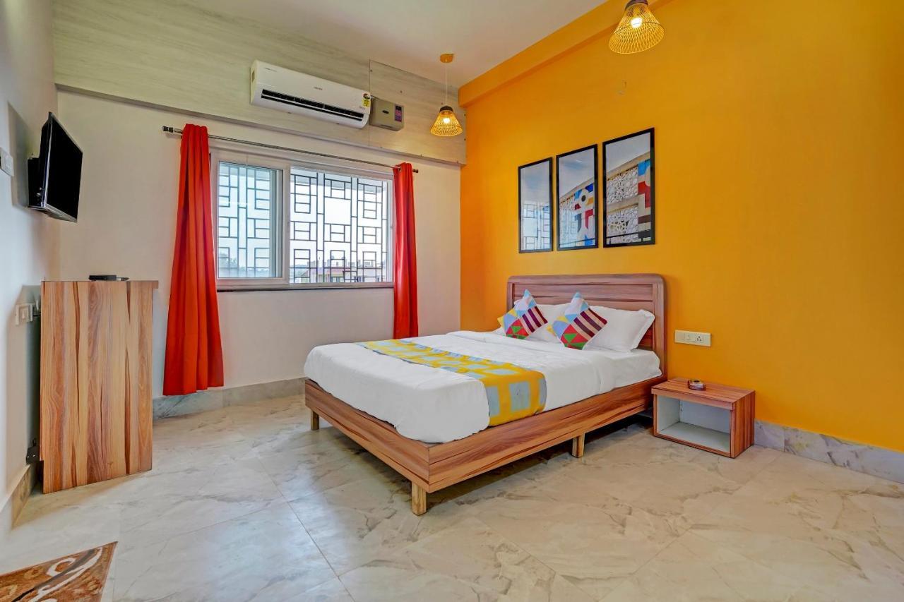 Oyo 79233 Hotel Hive Stays Kochi Екстериор снимка