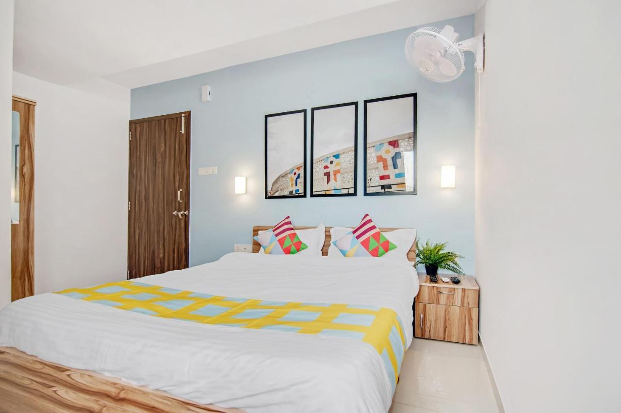 Oyo 79233 Hotel Hive Stays Kochi Екстериор снимка